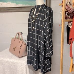 Gorgeous Loft Flowy Swing Dress Size S